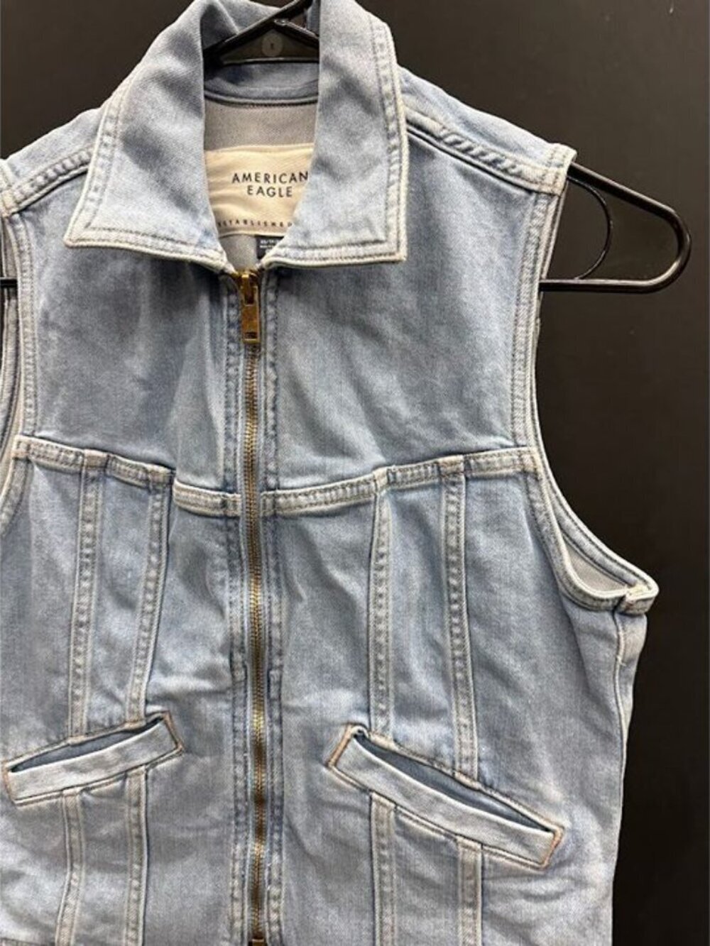 American Eagle Light Wash Denim Vest - Picture 2 of 6